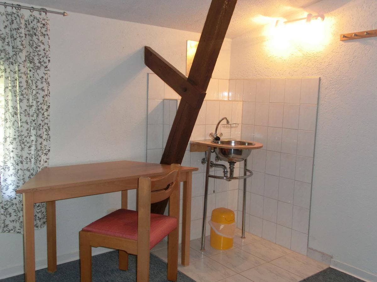 Domane Neu Gaarz Hostel Номер фото